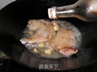 五香啤酒鸭腿的做法步骤：4