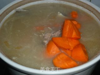 玉米大骨汤的做法步骤：5