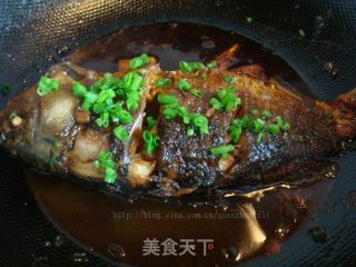 红烧鲫鱼的做法步骤：8