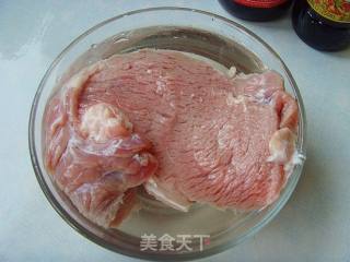 【飞禽走兽篇】：卤牛肉的做法步骤：1