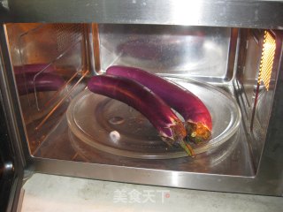 【飞禽走兽】肉沫手撕茄子的做法步骤：2