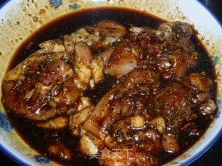 黑椒蜜汁鸡腿的做法步骤：4