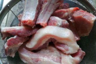 更象是噜肉的叉烧的做法步骤：1