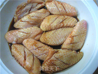 [飞禽走兽]--蜜汁鸡翅的做法步骤：5