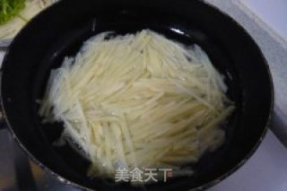 干焙土豆的做法步骤：2