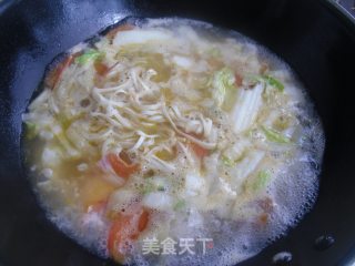 番茄青菜鸡蛋面的做法步骤：7