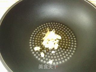 五花肉炖豆腐的做法步骤：3