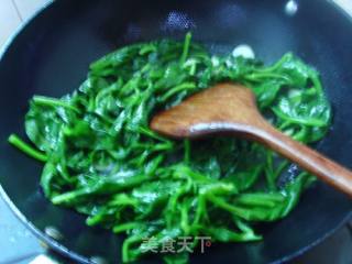夏日清新小炒：蒜香木耳菜的做法步骤：5