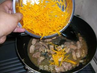 家常菜肴@@小时候的味道~~南瓜炒肉片的做法步骤：7