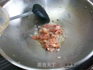 家常菜肴@@芹菜炒肉的做法步骤：3