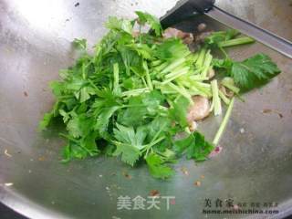 家常菜肴@@芹菜炒肉的做法步骤：5
