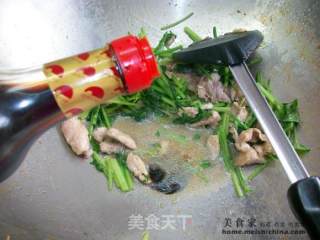 家常菜肴@@芹菜炒肉的做法步骤：6