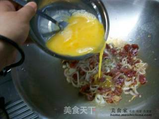 家常菜肴@@洋葱腊肠炒蛋的做法步骤：6