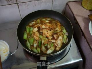 大葱炒豆腐的做法步骤：8