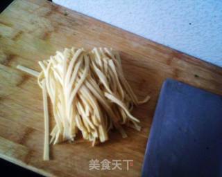 肉丝炒千张的做法步骤：3