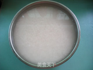 【端午·粽子】大个粽子包法---绿豆玫瑰粽的做法步骤：1