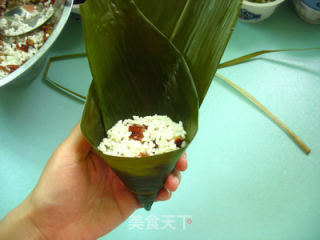 【端午·粽子】大个粽子包法---绿豆玫瑰粽的做法步骤：6