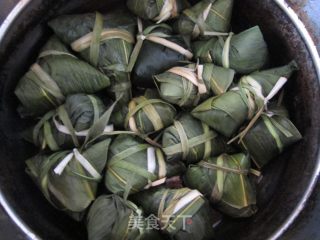 肉粽的做法步骤：7