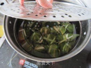 肉粽的做法步骤：8