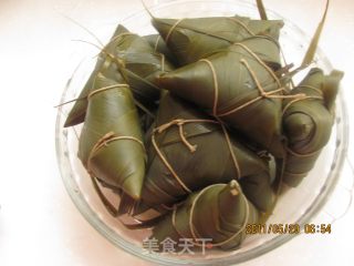 [端午.粽子篇]---绿豆蜜枣粽的做法步骤：13