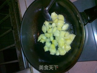 东北地三鲜（土豆，茄子，辣椒）的做法步骤：5