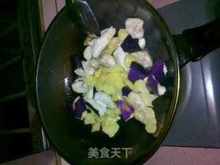 东北地三鲜（土豆，茄子，辣椒）的做法步骤：6