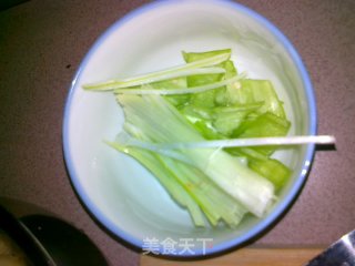 夏日清凉系列之东北凉拌菜的做法步骤：1