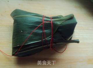 香菇咸肉粽的做法步骤：6