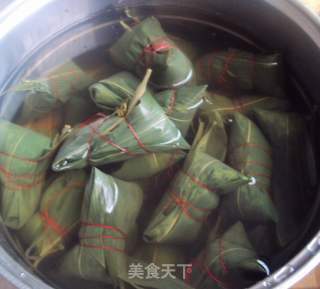 黑米八宝粽的做法步骤：8
