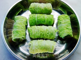 翡翠鲜肉卷的做法步骤：7