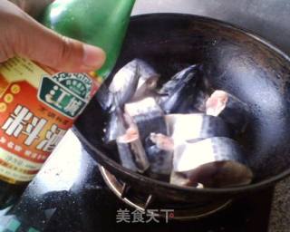 红烧燕鲅的做法步骤：6
