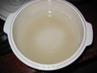 香菇瘦肉粥的做法步骤：1