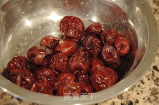 红豆粽巧变健康糯米粥的做法步骤：3