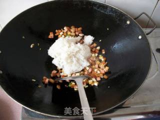 腊肉香菇炒饭的做法步骤：6