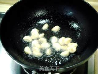 家常蒜子烧鱼块的做法步骤：4