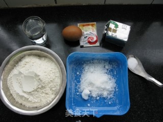 辫花面包的做法步骤：1