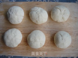 玉米沙拉面包的做法步骤：2