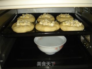 玉米沙拉面包的做法步骤：6
