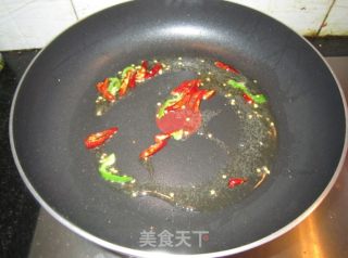 土豆丝烧蛋饺的做法步骤：4