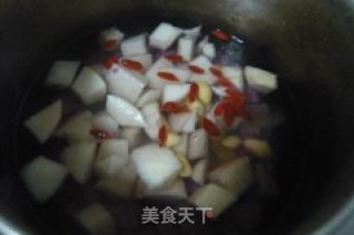 紫薯炖梨的做法步骤：4