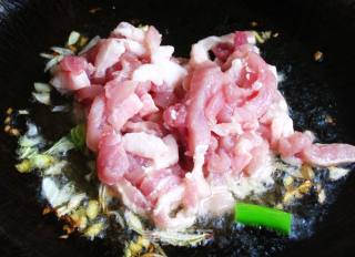 蒜苔肉丝的做法步骤：2