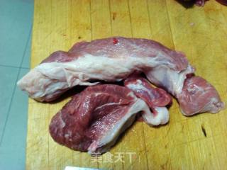 五香肉粽的做法步骤：1