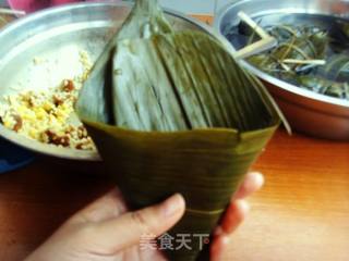 五香肉粽的做法步骤：11