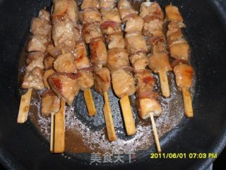 蜜汁鸡肉串 （可当零食也可当菜）的做法步骤：4