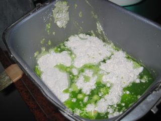 菠菜手擀面的做法步骤：3