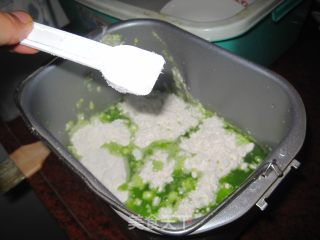 菠菜手擀面的做法步骤：4