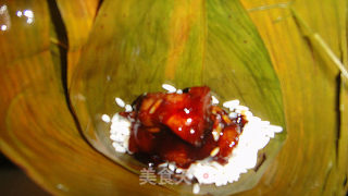 红烧肉粽的做法步骤：11