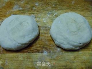 【中式面点】营养早餐---人气小吃鸡蛋灌饼的做法步骤：6