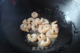 韭黄炒虾仁的做法步骤：3
