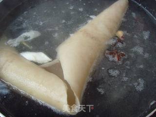 【夏日小凉菜】：双色皮冻的做法步骤：3